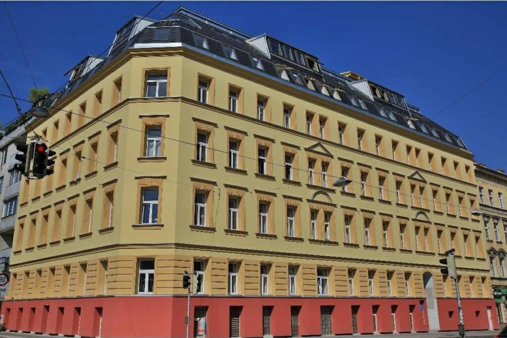 Апартаменты Penthouse With Amazing Terrace L Lf42 Вена Экстерьер фото