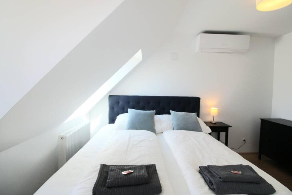 Апартаменты Penthouse With Amazing Terrace L Lf42 Вена Экстерьер фото